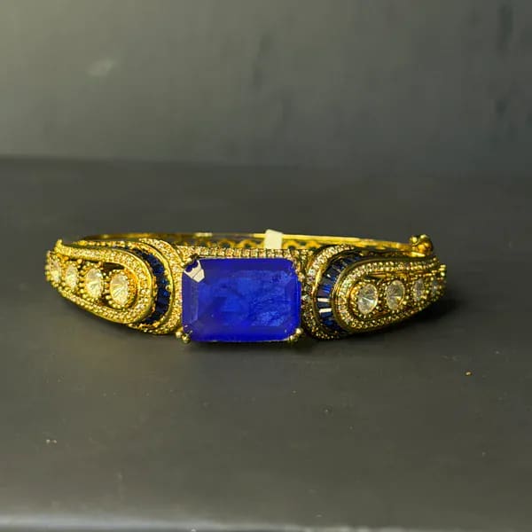 Statement Bracelet - - Bracelets - BLINGARI - Media 1