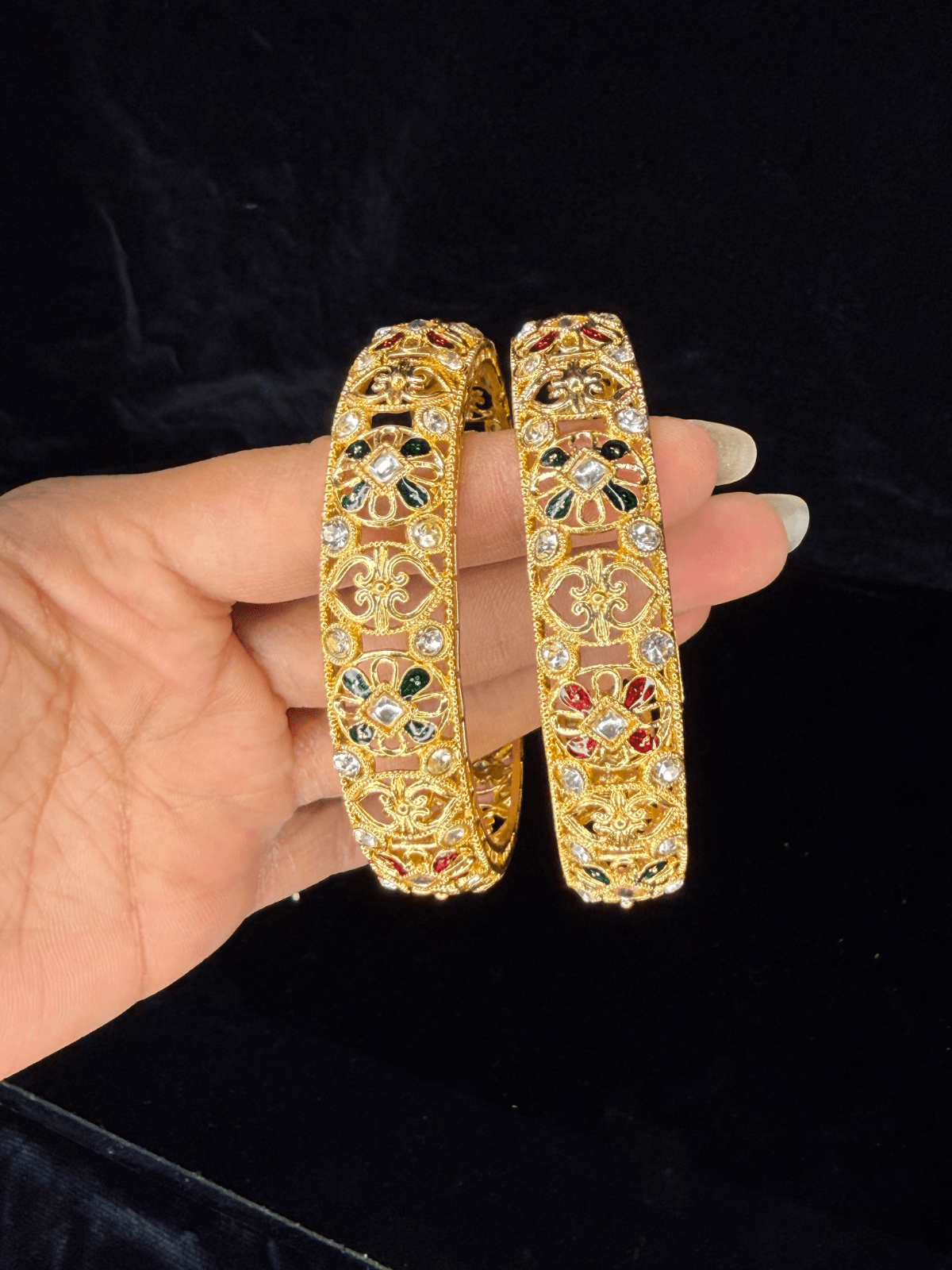 Kada - - Kada - BLINGARI - Media 2