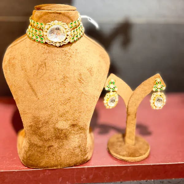 Necklace Set - - Necklaces & Pendants - BLINGARI - Media 2